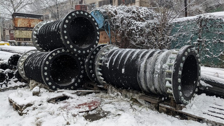 750 mm / 30-inche NEW Surplus HDPE pipe, 16-bar WP